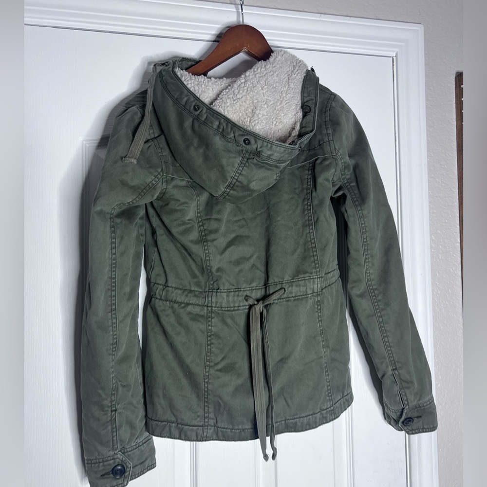 Hollister Green Hooded Jacket - Women’s XS - Picture 5 of 5